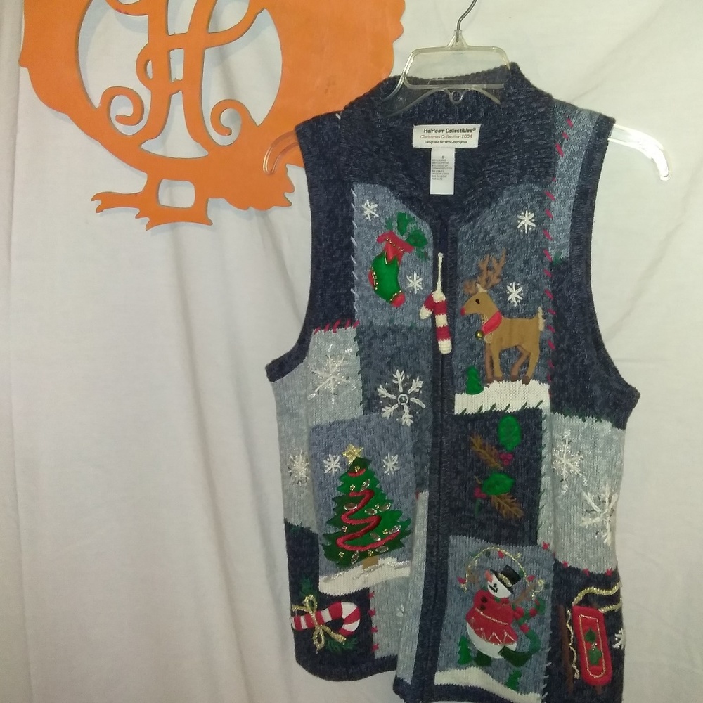 Heirloom Collectibles Christmas Collection Vest